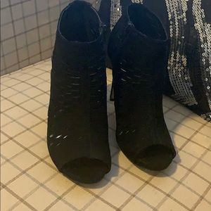 Women’s madden girl shoes size 8.5